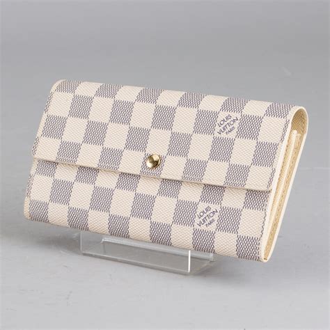 louis vuitton damier azur zip wallet|lv sarah wallet damier.